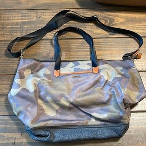 Stella & Dot Crush It Tote- Camo